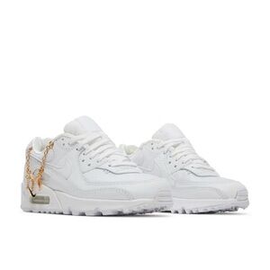 2022
Wmns Air Max 90 Premium 'Lucky Charms'